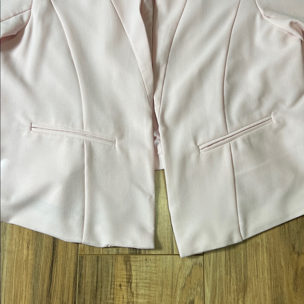 Torrid Light Pink Women's Blazer Open Sz 2 - Picture 8 of 11